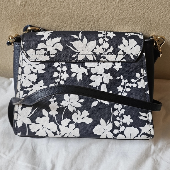 Michael kors crossbody bag - Picture 6 of 7